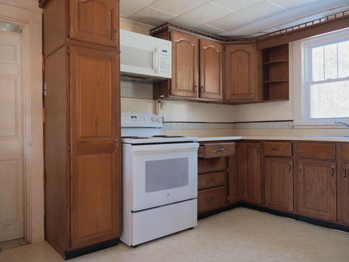 Property Photo: 312 Northeast Road ME 04084