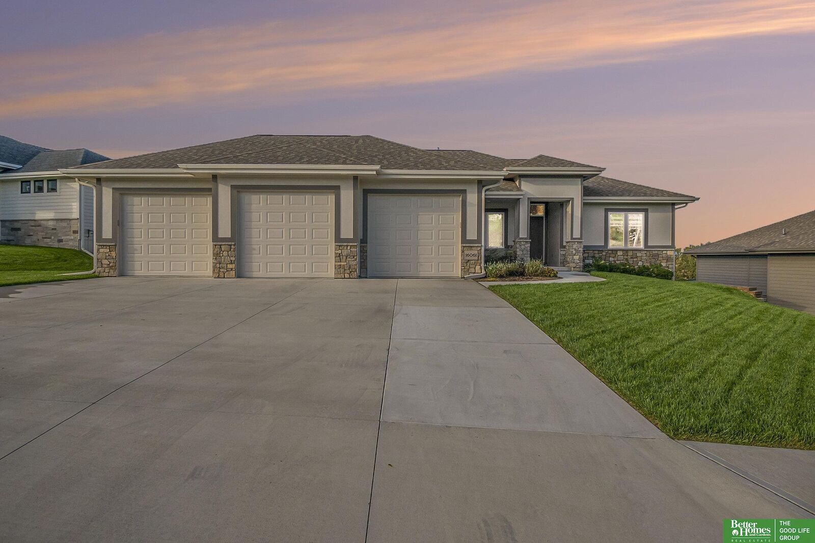 Property Photo:  16061 Cw Hadan Drive  NE 68007 