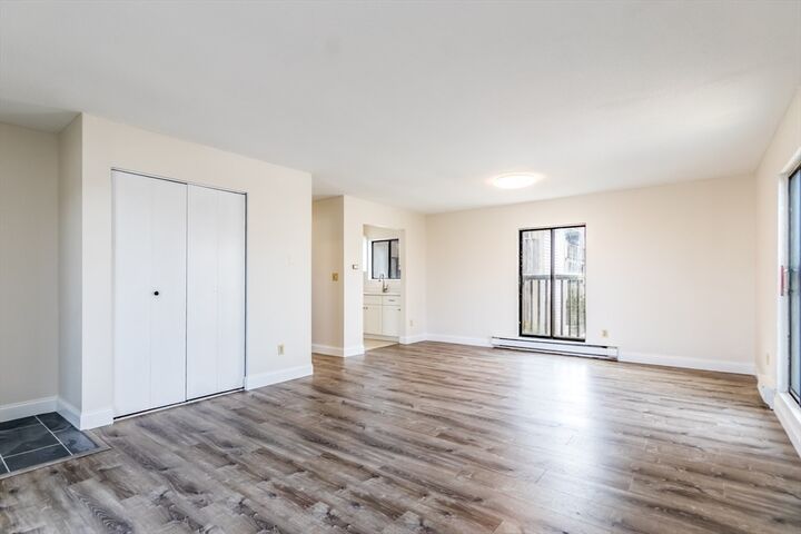 Property Photo:  800 Bearses Way 3ne  MA 02601 