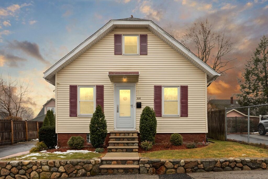 Property Photo:  64 Bradstreet Ave  MA 01851 
