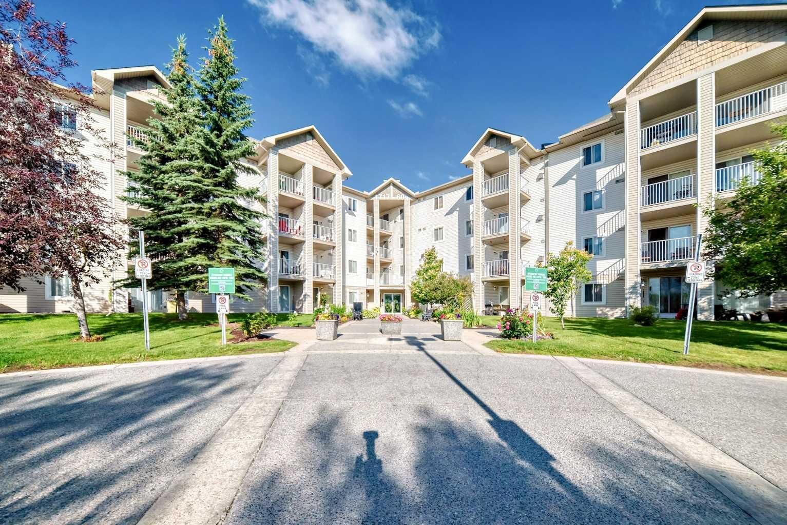 Photo de la propriété:  1717 60 Street SE 425  AB T2A 7Y7 
