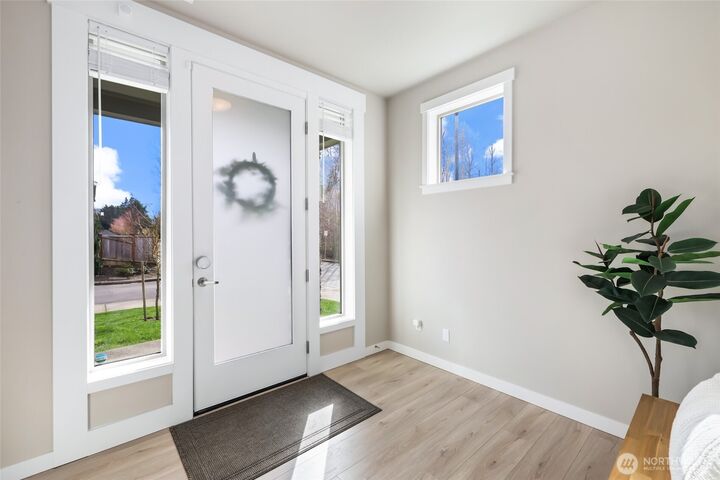 Property Photo: 10445 11th Street E WA 98372