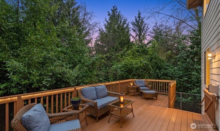 Property Photo:  115  170th Street SE  WA 98012 