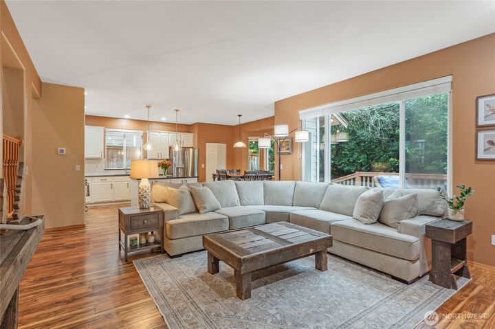 Property Photo:  115  170th Street SE  WA 98012 