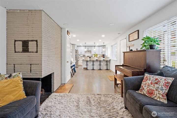 Property Photo: 1702 S Mason Avenue WA 98405