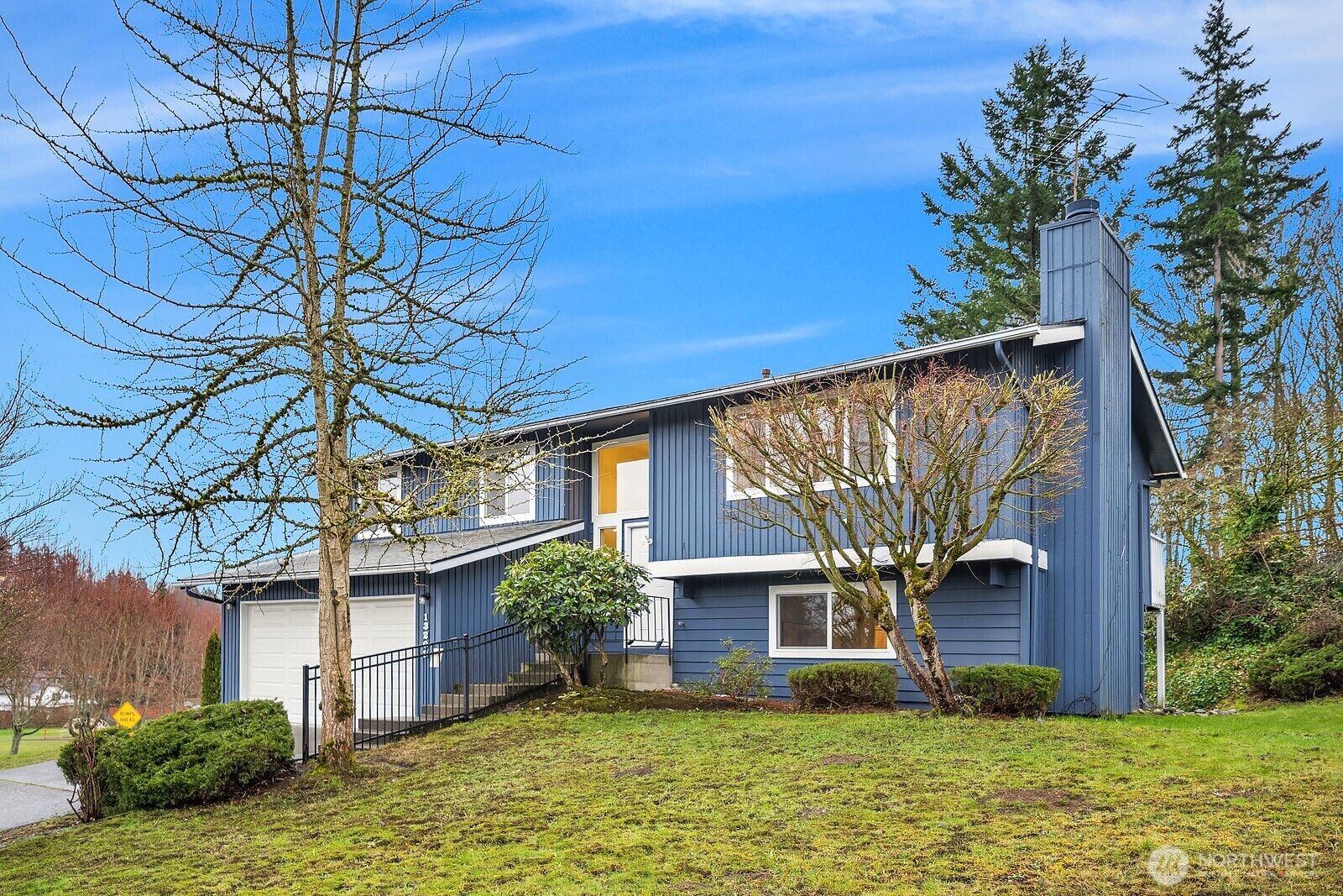 Property Photo:  13203 SE 164th Street  WA 98058 