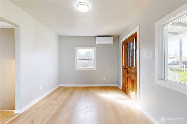 Property Photo:  255  College Street  OR 97810 