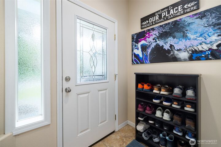 Property Photo: 3321 Park Lane C WA 98274