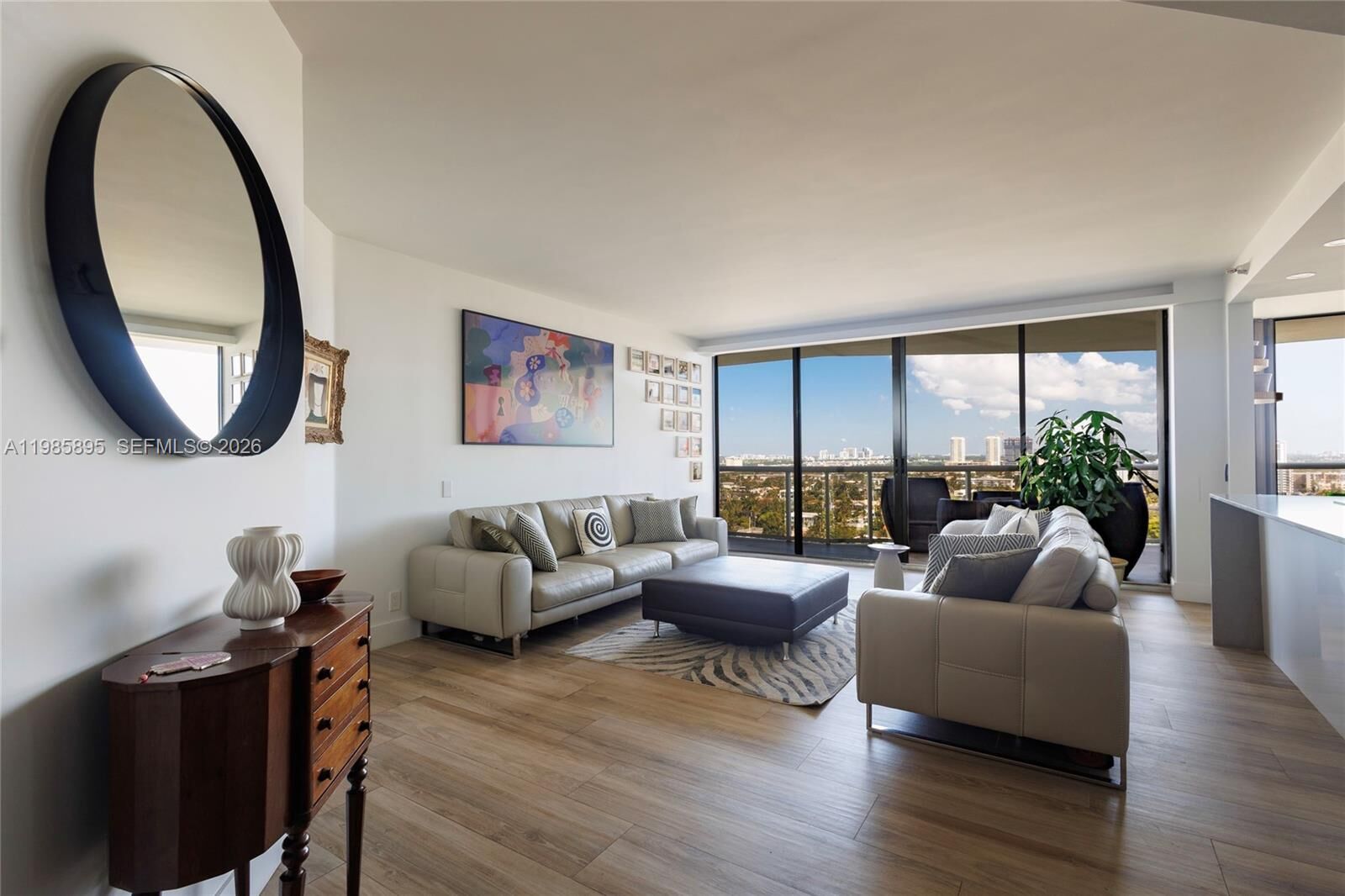 Property Photo: 3640 Yacht Club Dr 1701 FL 33180