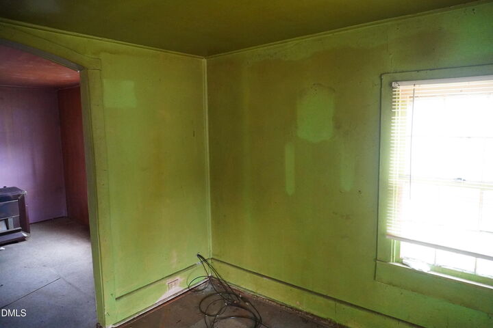 Property Photo:  216 Nassau Street  NC 27596 