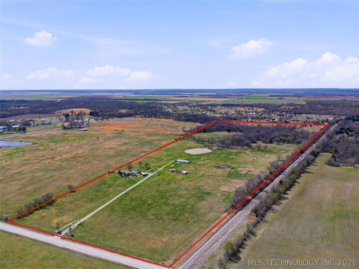 Property Photo: 19828 S 365th OK 74454