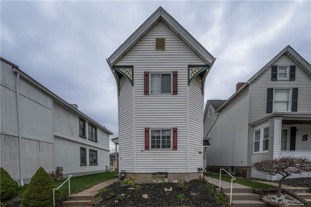 Property Photo: 28 Penn Ave PA 15642