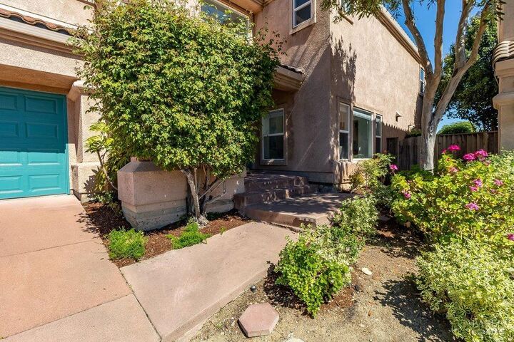 Property Photo:  154 Camino Del Sol Court  CA 94591 