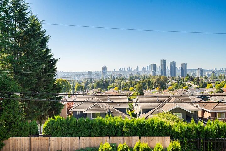 Property Photo: 5150 Hastings Street BC V5B 1P6