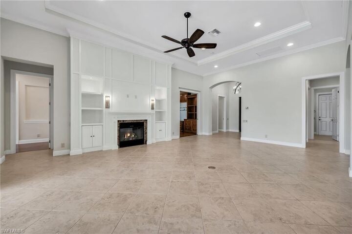 Property Photo:  12348 Wisteria Dr  FL 34120 