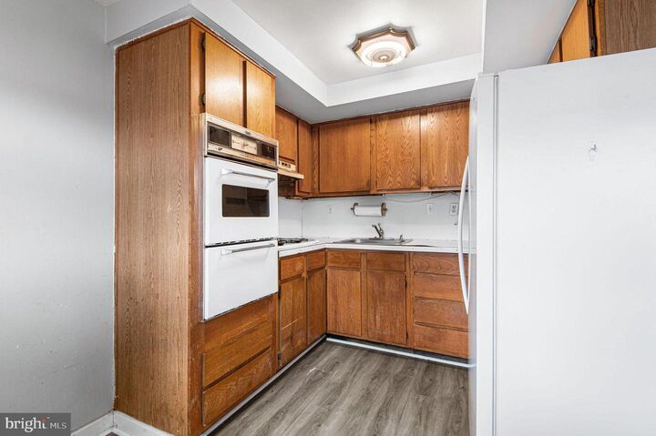 Property Photo:  535 Avon Street  PA 19116 