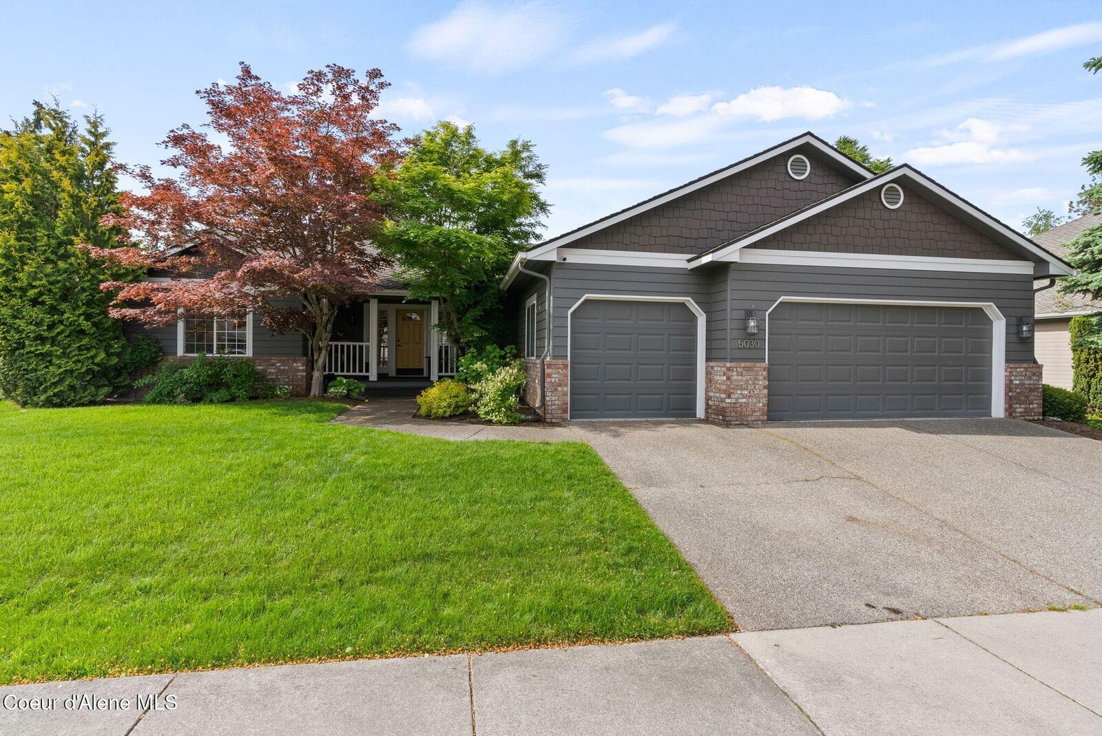 Property Photo:  5030 E Frazier Dr  ID 83854 