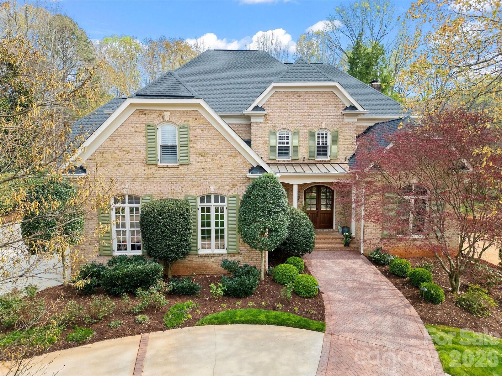 Property Photo: 2095 Kings Manor Drive NC 28104