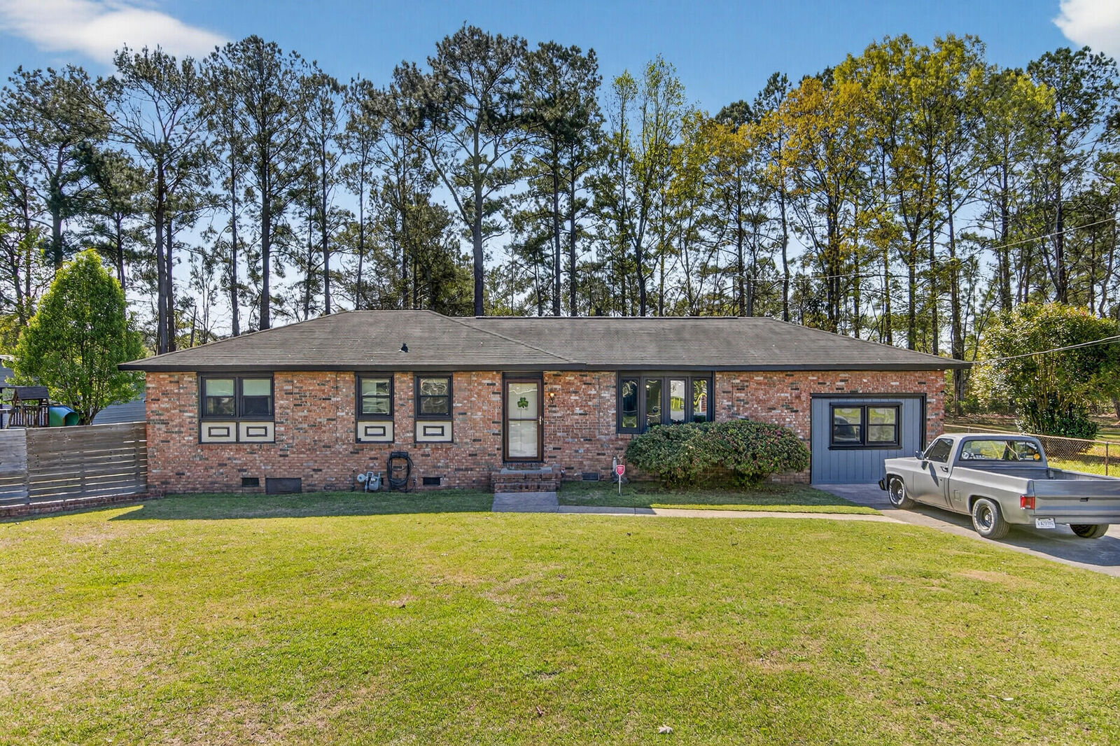 Property Photo:  113 Virginia Street  SC 29445 