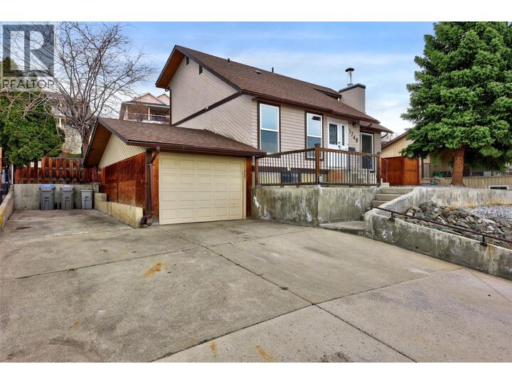 Property Photo: 1748 North River Drive BC V2B 7N7