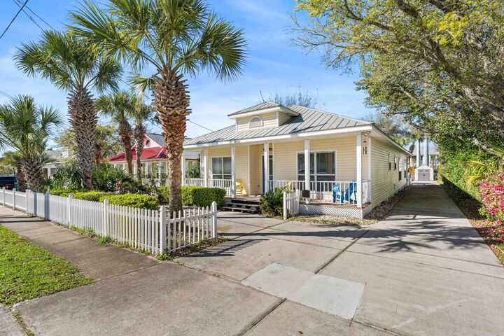 Property Photo:  4509 Luke Avenue  FL 32541 