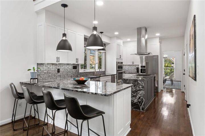 Property Photo:  1013 Lenox Valley Drive NE  GA 30324 