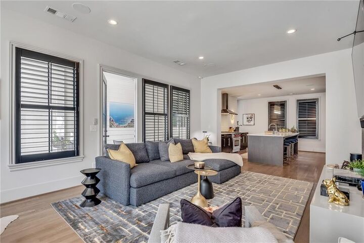 Property Photo:  2074 Telfair Circle NE  GA 30324 