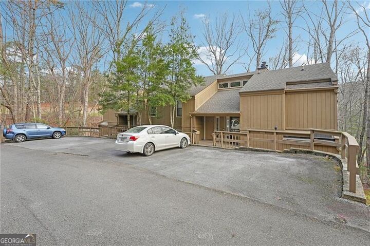 Property Photo: 135 Chestnut Rise Trail 441D GA 30143