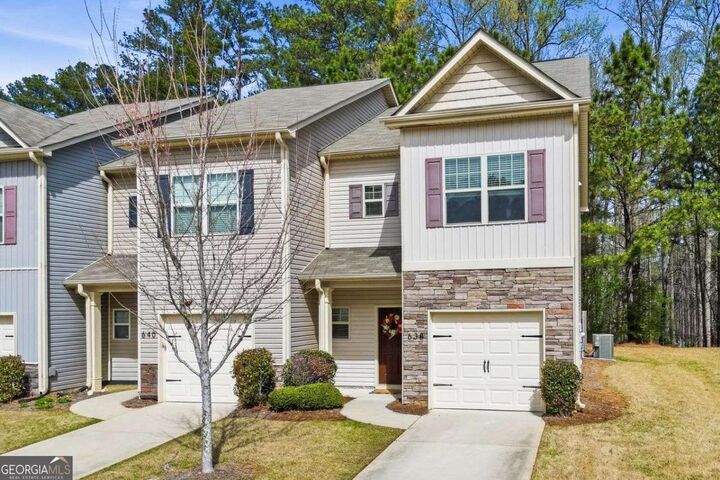 Property Photo:  638 Oakside Place  GA 30102 