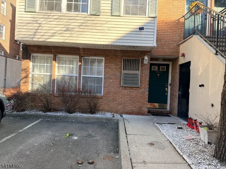 Property Photo: 84 Union St C2 NJ 07105