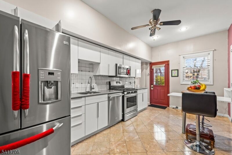 Property Photo:  102 Treacy Ave  NJ 07108 