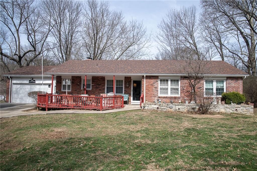 Property Photo:  14 NW 40th Street  MO 64116 