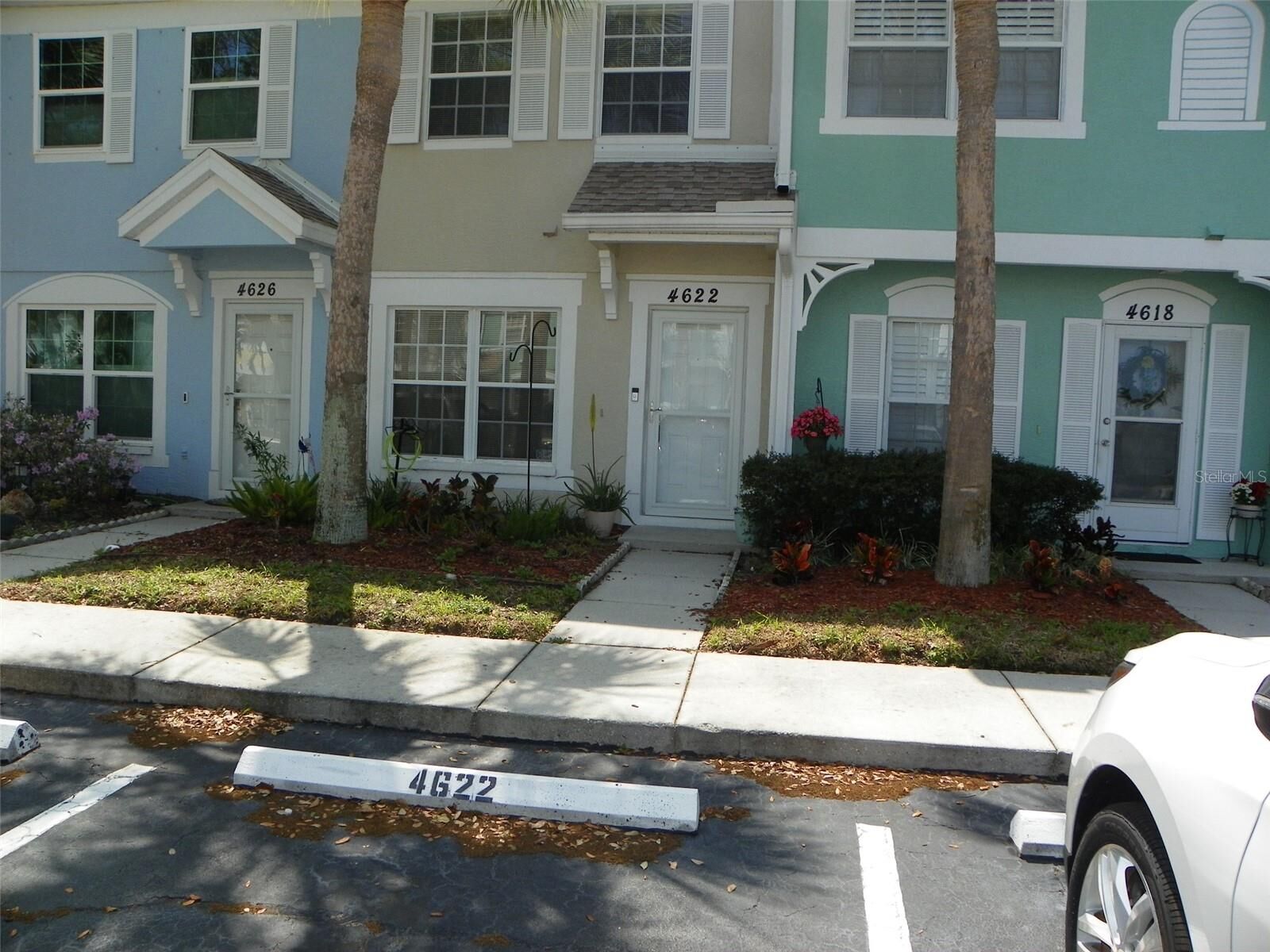 Property Photo:  4622 Sabal Key Drive  FL 34203 