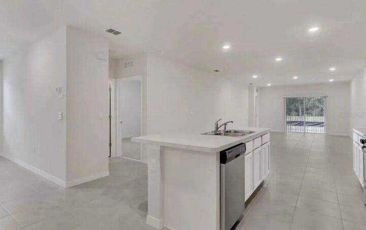 Property Photo:  20041 Royal Tern Court  FL 34748 