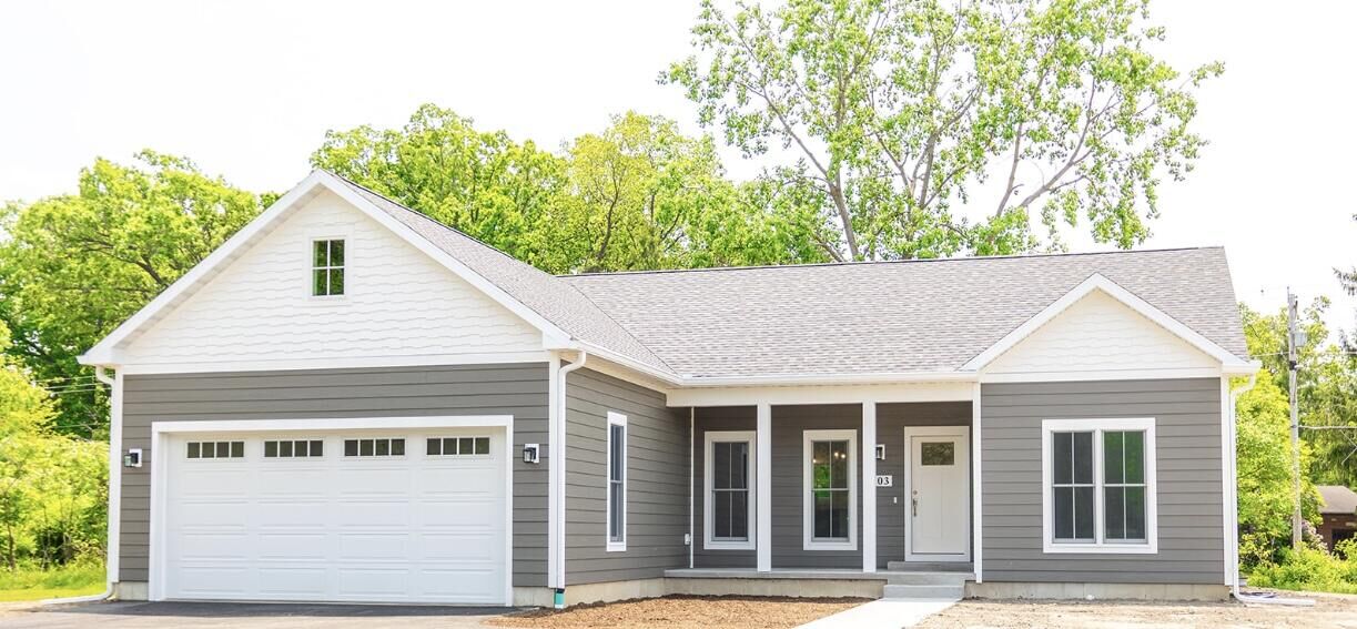 Property Photo: 103 Diamond Point Lane MI 49117-1479