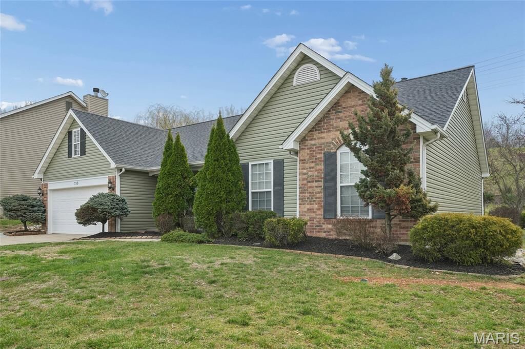 Property Photo:  710 Longfellow Circle  MO 63366 