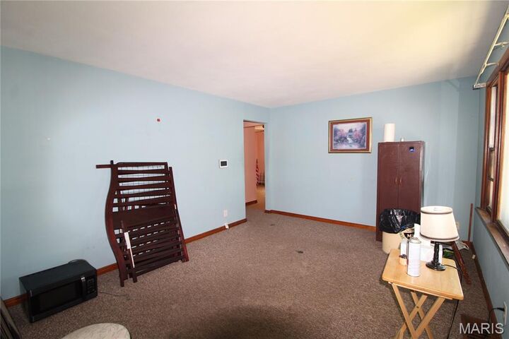 Property Photo: 619 Waller Avenue MO 63125