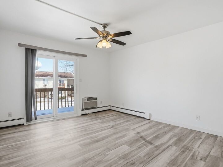 Property Photo: 2400 Light Road 207 IL 60543