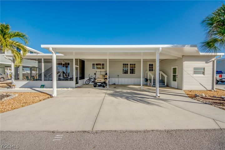 Property Photo:  4892 Gulfgate Lane  FL 33956 