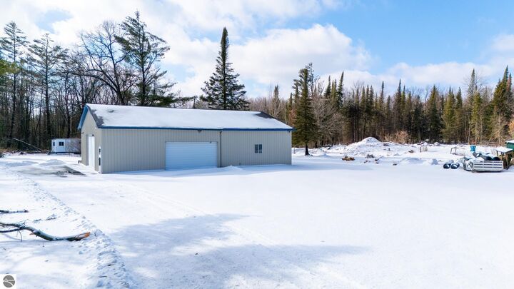 Property Photo: 3108 S Loxley Road MI 48629