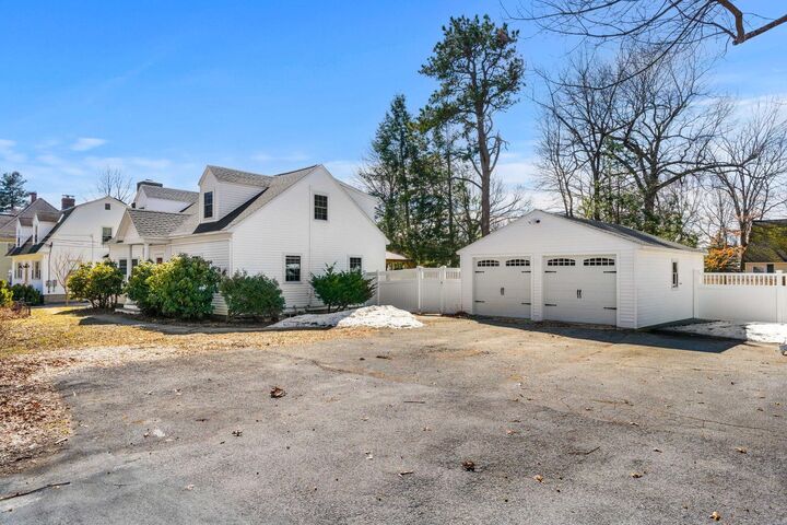 Property Photo:  23 Eastman Street  NH 03060 