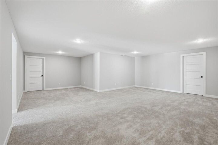 Property Photo:  634 Elizabeth Way  WI 54016 