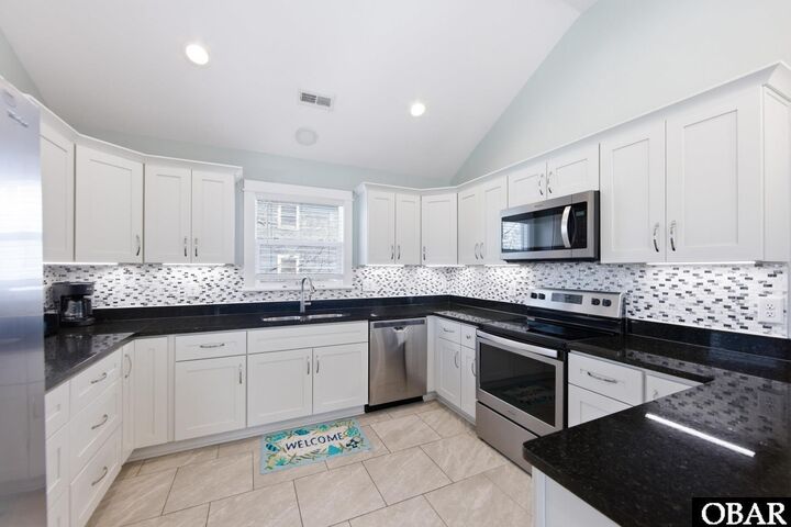 Property Photo: 705 W Fourth Street NC 27948