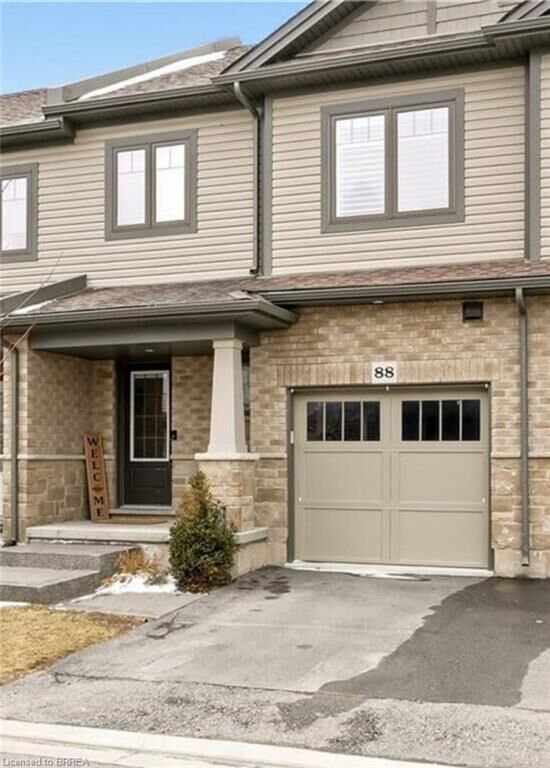 Photo de la propriété: 88 Severino Circle ON L0R 2A0