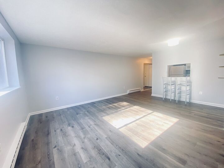 Property Photo:  11 Weld St. 14  MA 01702 