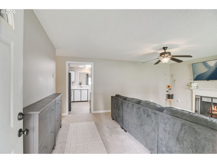 Property Photo:  1228 NW Westridge St  WA 98665 