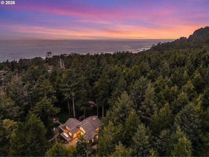 Property Photo:  32073 Cedar Ln  OR 97102 