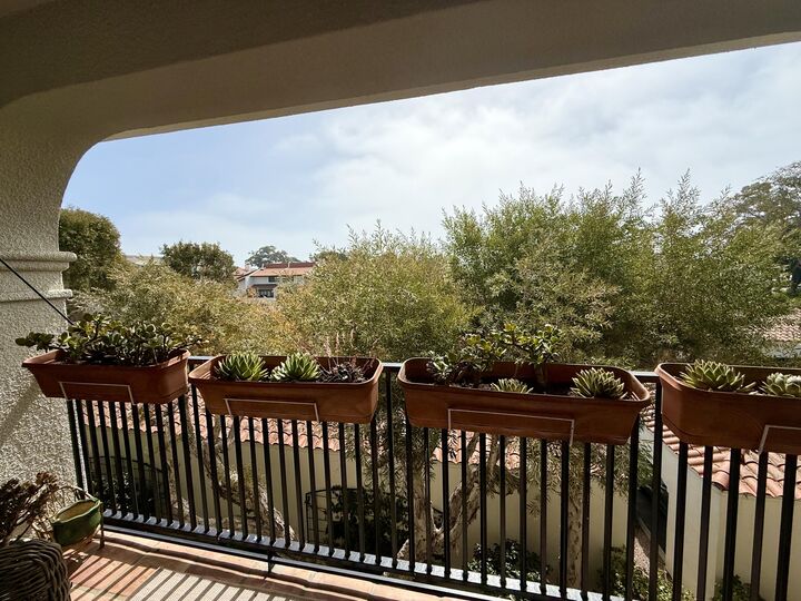Property Photo:  453 Por La Mar Circle  CA 93103 