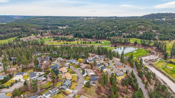 Property Photo: 2707 E Player Dr WA 99223