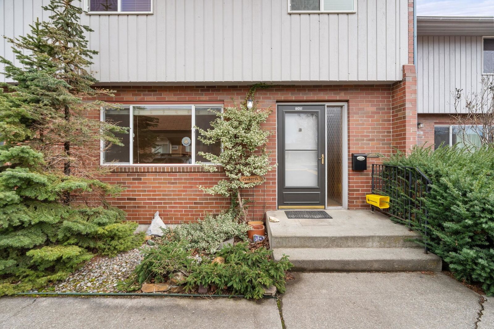 Property Photo:  12425 E Olive Ave  WA 99216 